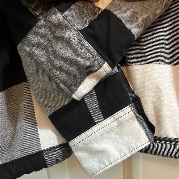 5.11 Tactical Plaid Flannel Sherpa Lined Seth Shirt Jacket - Size Medium - Picture 10 of 15